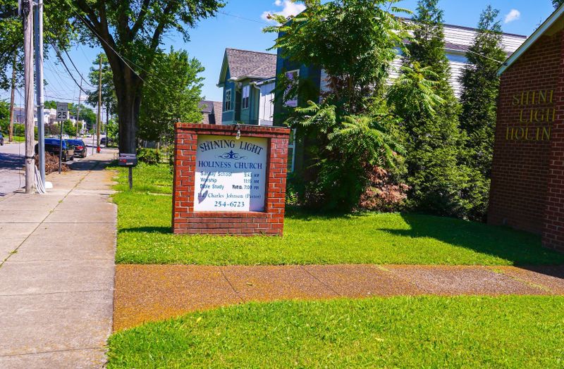 1828 9th Ave N, Nashville, TN 37208