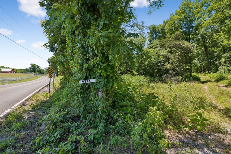 9346 Christiana Fosterville Rd, Christiana, TN 37037