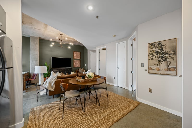 600 12th Ave S #712, Nashville, TN 37203