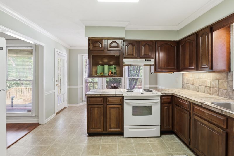 1324 Marymont Dr, Murfreesboro, TN 37129