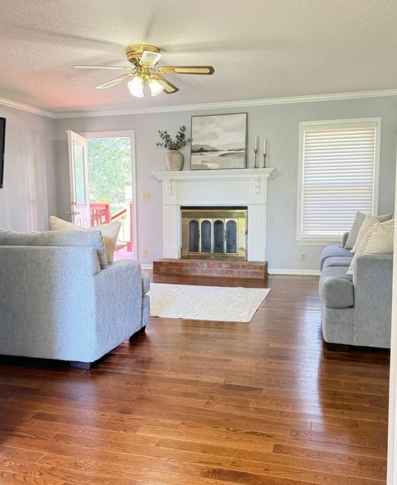 2318 Riverstone Dr, Murfreesboro, TN 37128