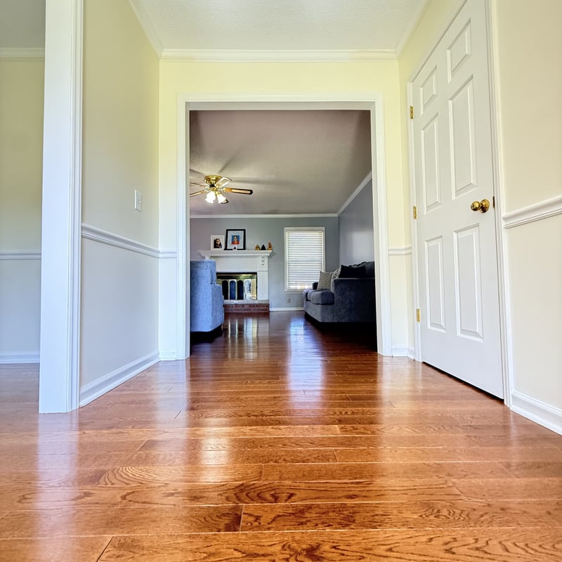 2318 Riverstone Dr, Murfreesboro, TN 37128