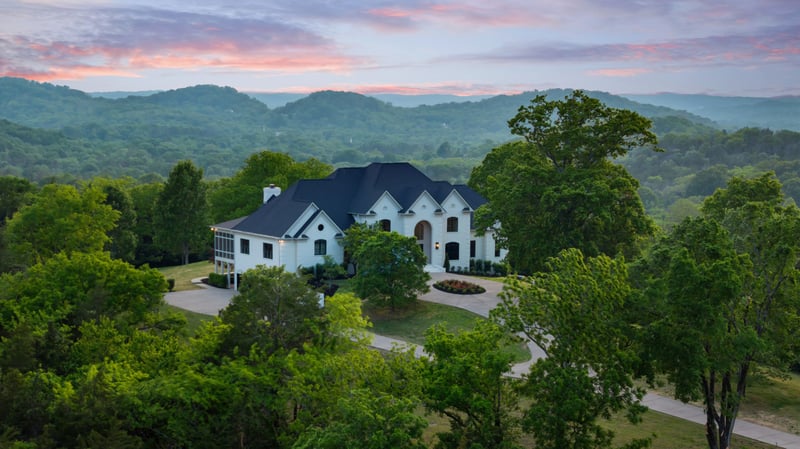 1219 Beech Hill Rd, Brentwood, TN 37027