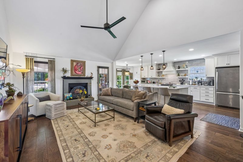 124 W Braxton Ln, Hendersonville, TN 37075