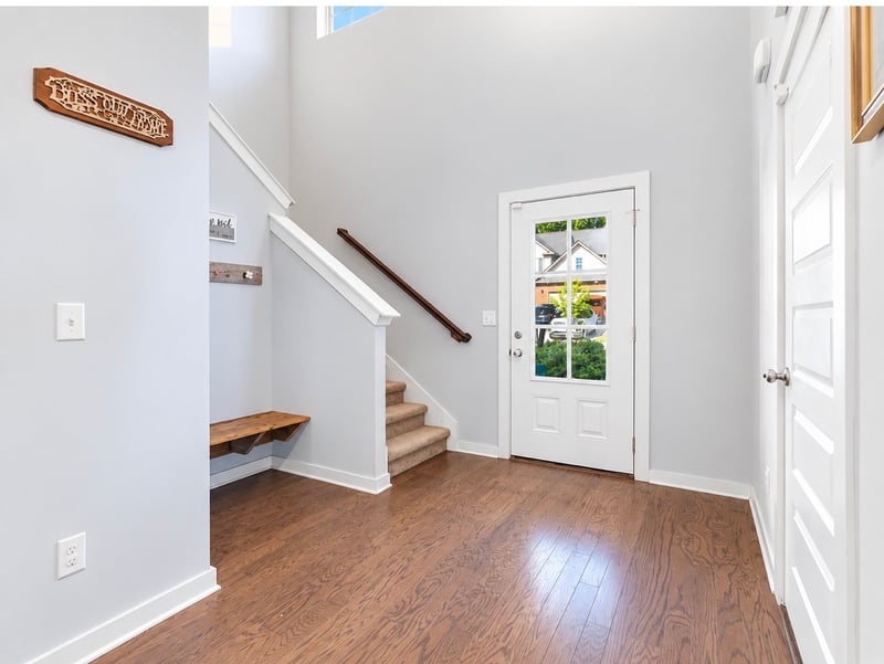 300 Black Thorn Ln, Gallatin, TN 37066