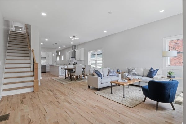 2409B 14th Ave N, Nashville, TN 37208