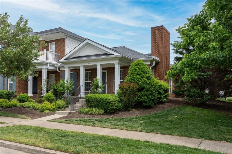 640 Springlake Dr, Franklin, TN 37064