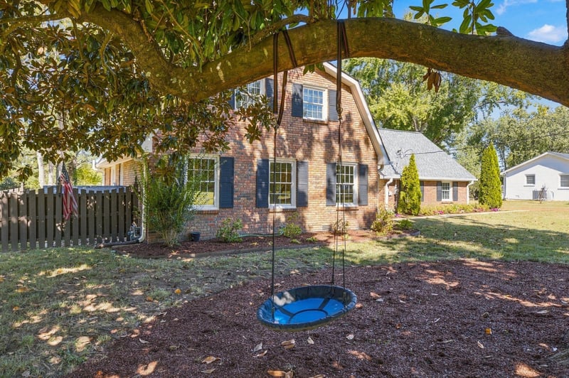 1307 Haber Dr, Brentwood, TN 37027
