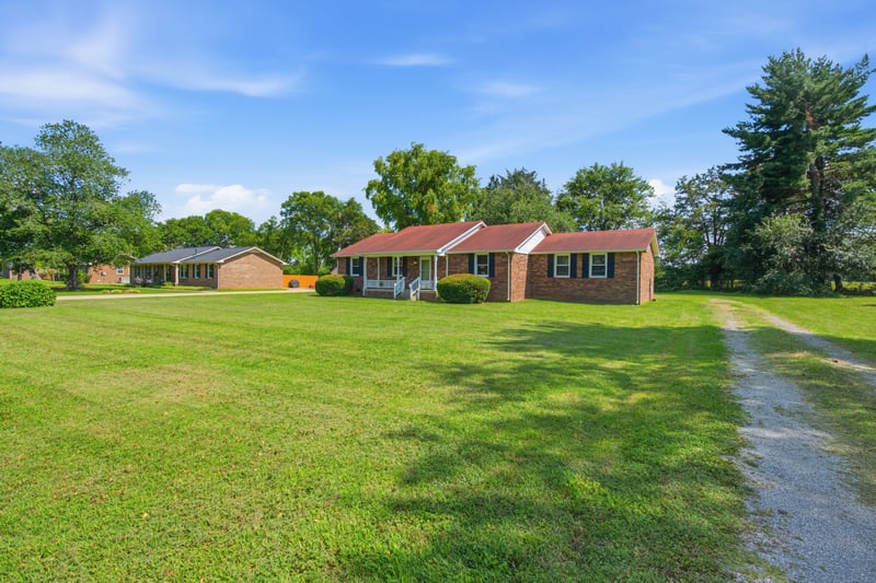 207 Fairmont Dr, Murfreesboro, TN 37129
