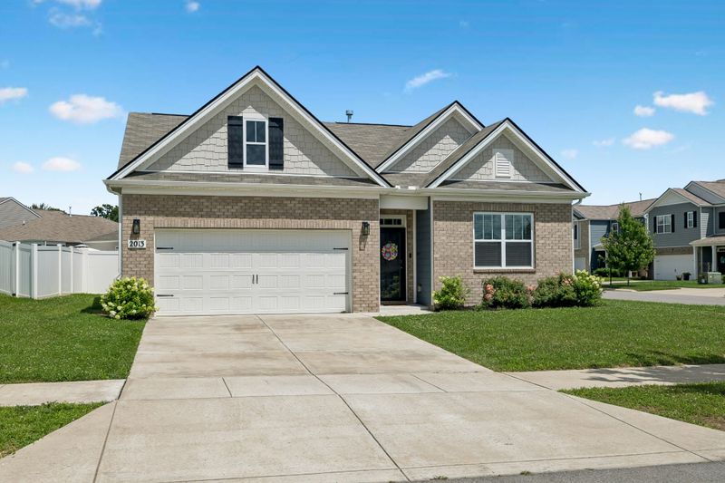 2013 Tate Farm Ln, White House, TN 37188