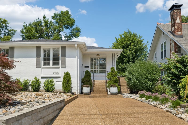 2105 18th Ave S, Nashville, TN 37212