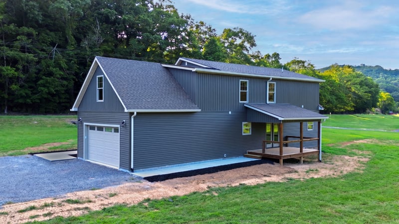 210 Granville Hwy, Chestnut Mound, TN 38552