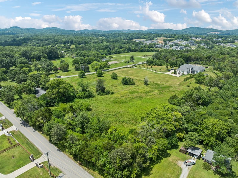 1181 Waller Rd, Brentwood, TN 37027