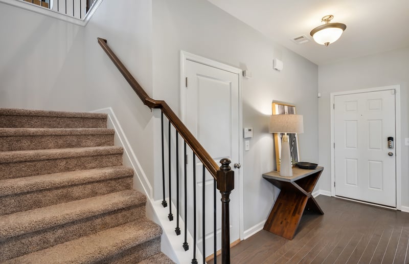 478 Jet Stream Dr, La Vergne, TN 37086