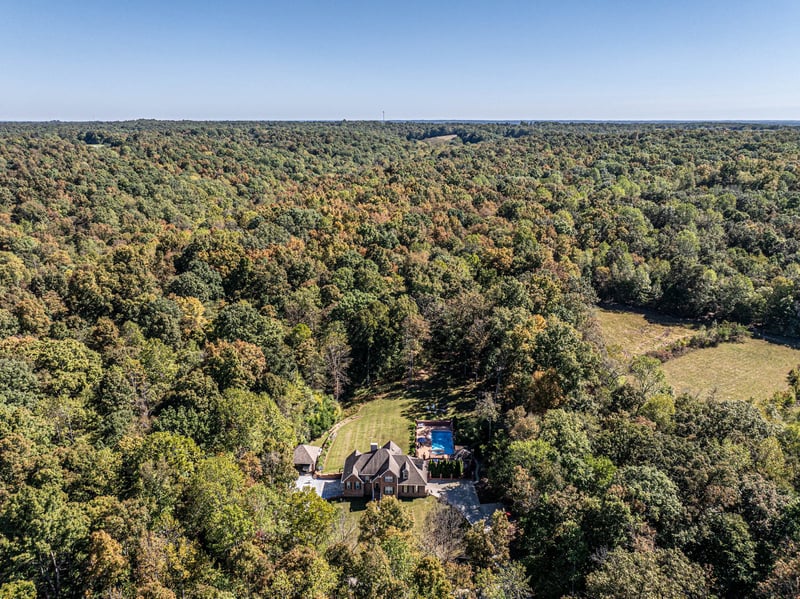 1194 Spann Rd, Charlotte, TN 37036