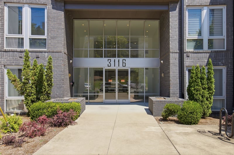 3116 W End Cir #201, Nashville, TN 37203