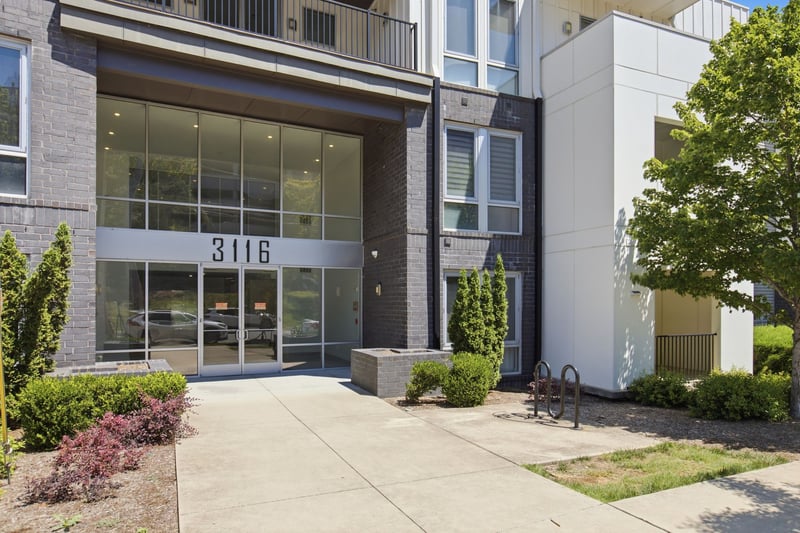 3116 W End Cir #201, Nashville, TN 37203