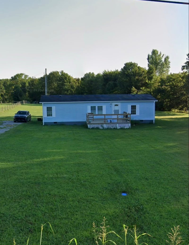 1017 Poplar Ridge Rd, Chapmansboro, TN 37035