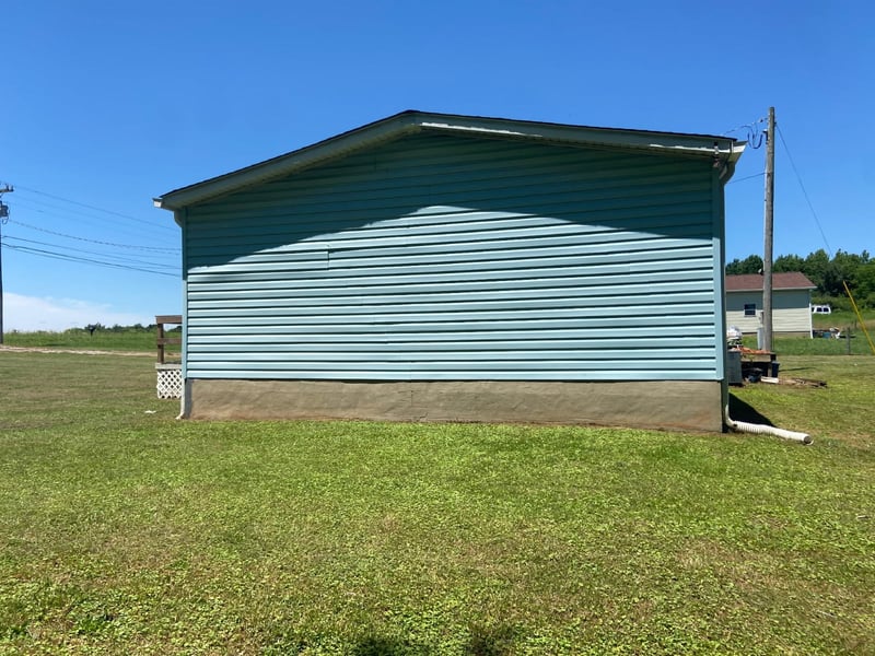1017 Poplar Ridge Rd, Chapmansboro, TN 37035
