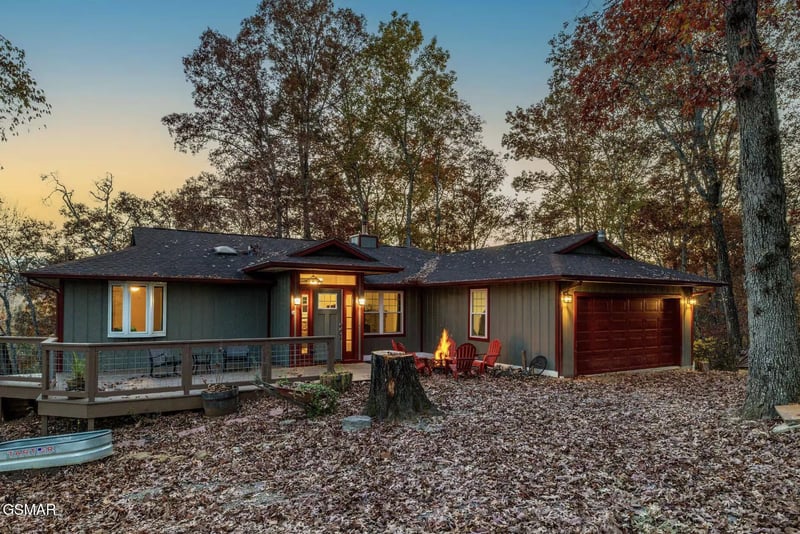 240 Bob Hollow Rd, Sevierville, TN 37876