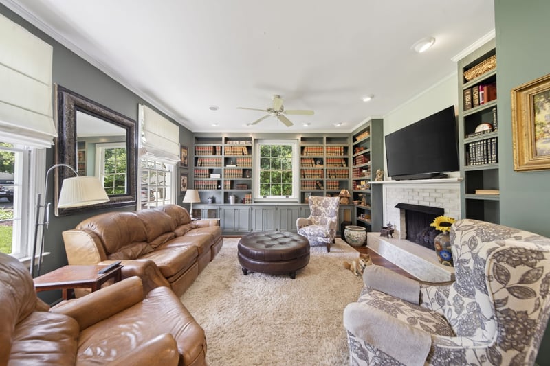 1104 Riverside Rd, Old Hickory, TN 37138
