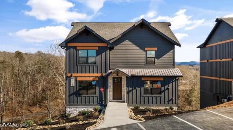 306 Rambling Creek Way, Sevierville, TN 37862