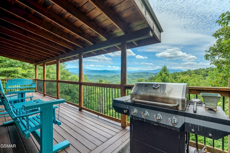 989 Autumn Ridge Way, Sevierville, TN 37876