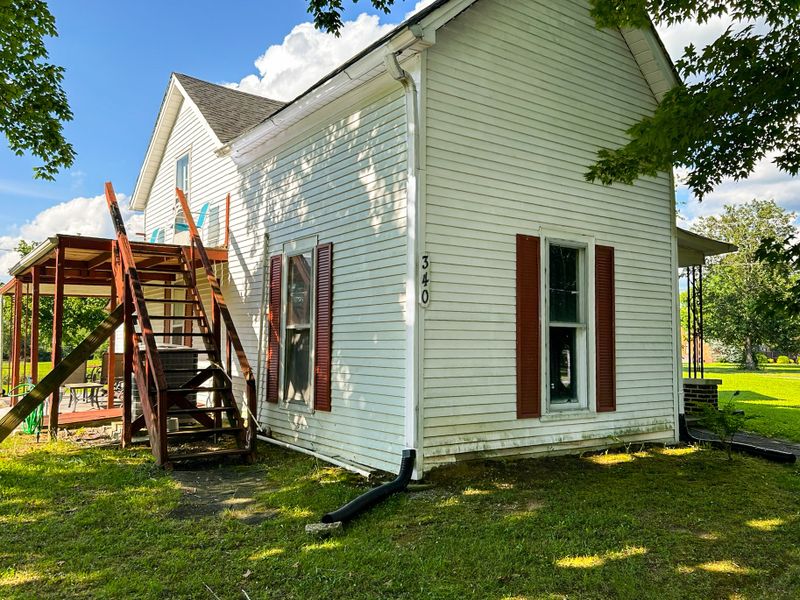 340 Blue Door Rd, Portland, TN 37148