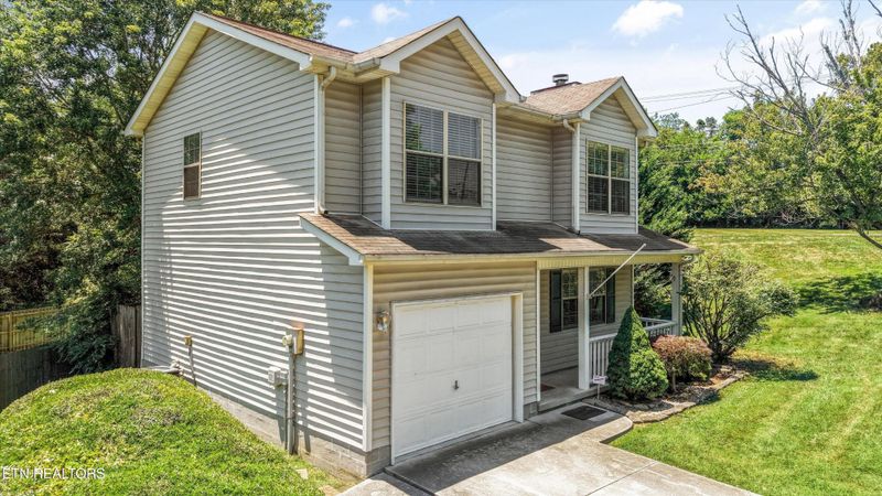 3701 Holgate Ln, Powell, TN 37849