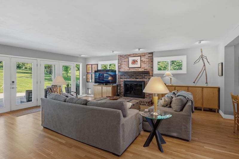 865 W Hillwood Dr, Nashville, TN 37205
