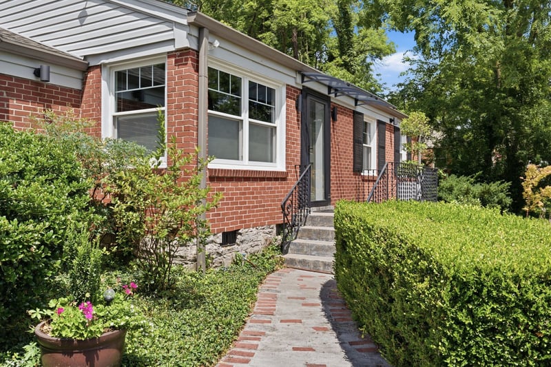 865 W Hillwood Dr, Nashville, TN 37205