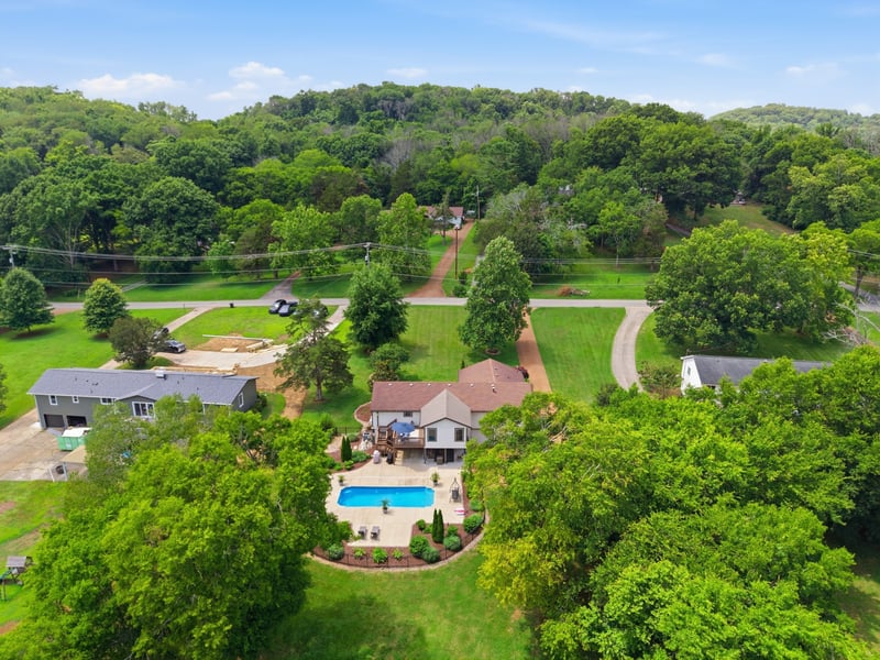 7939 Hooten Hows Rd, Nashville, TN 37221