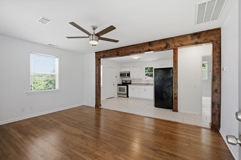 80 Peachtree St, Nashville, TN 37210
