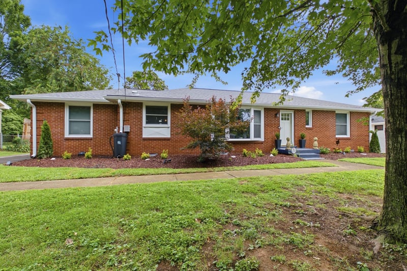 4928 Danby Dr, Nashville, TN 37211