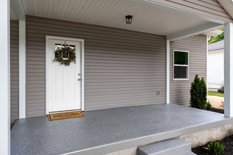 712 N Greenwood Ext, Lebanon, TN 37087