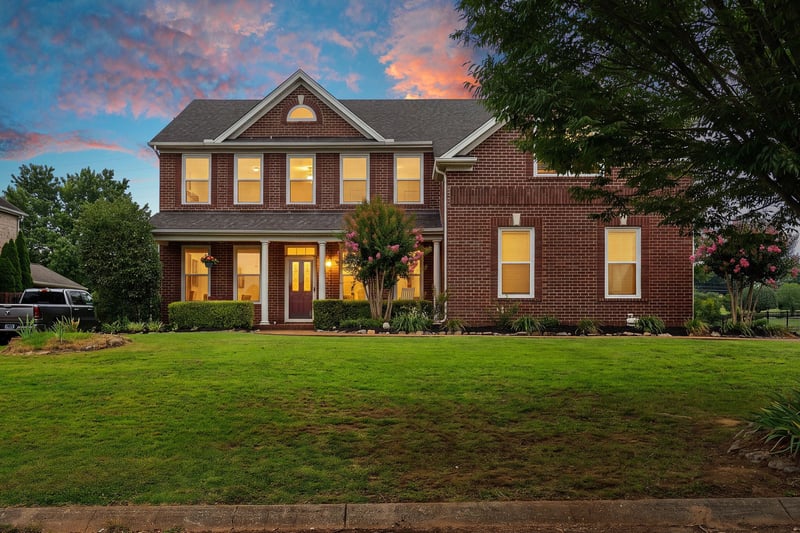 111 Camp Creek Cir, Hendersonville, TN 37075