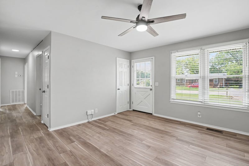 416 Lealand Ln, Lebanon, TN 37087