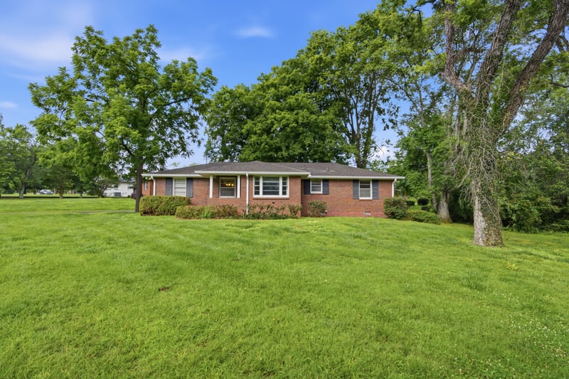 5101 Regent Dr, Nashville, TN 37220