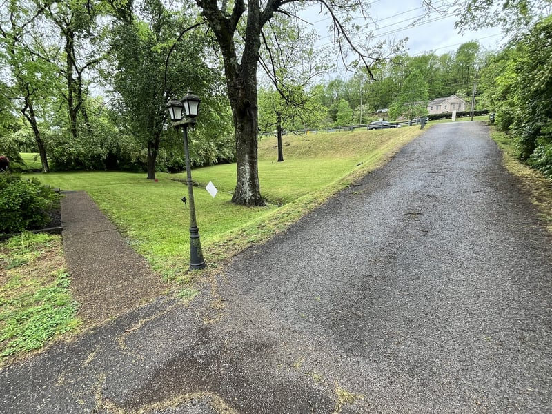 554 Old Hickory Blvd, Nashville, TN 37209