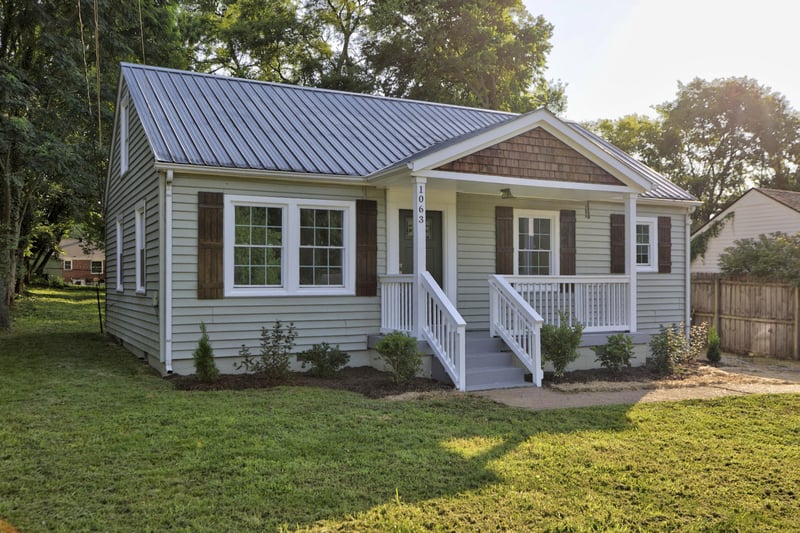 1063 Horseshoe Dr, Nashville, TN 37216
