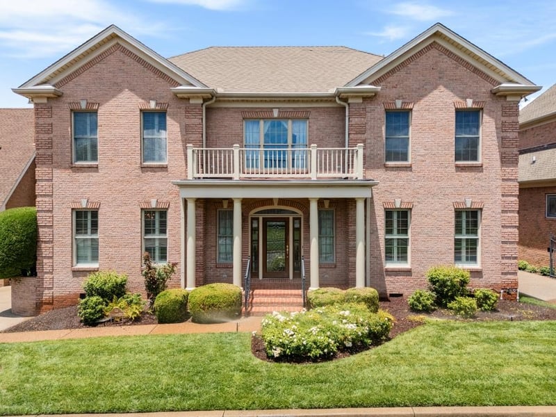 111 Carriage Way, Hendersonville, TN 37075
