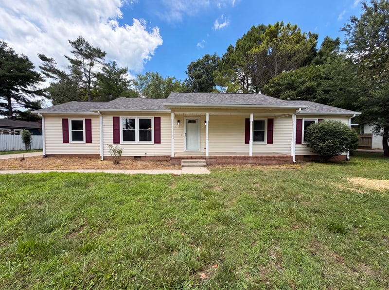 4023 Cavalier Dr, Murfreesboro, TN 37129