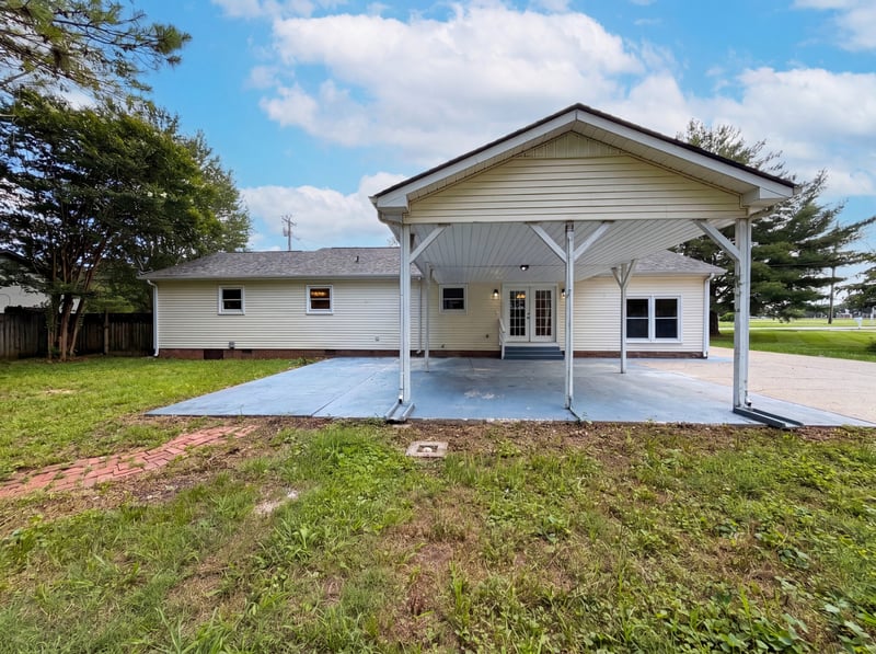 4023 Cavalier Dr, Murfreesboro, TN 37129