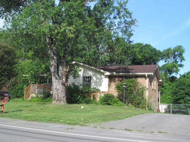 315 Matterhorn Dr, Old Hickory, TN 37138