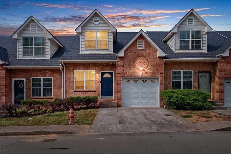 814 Spence Enclave Ln, Nashville, TN 37210