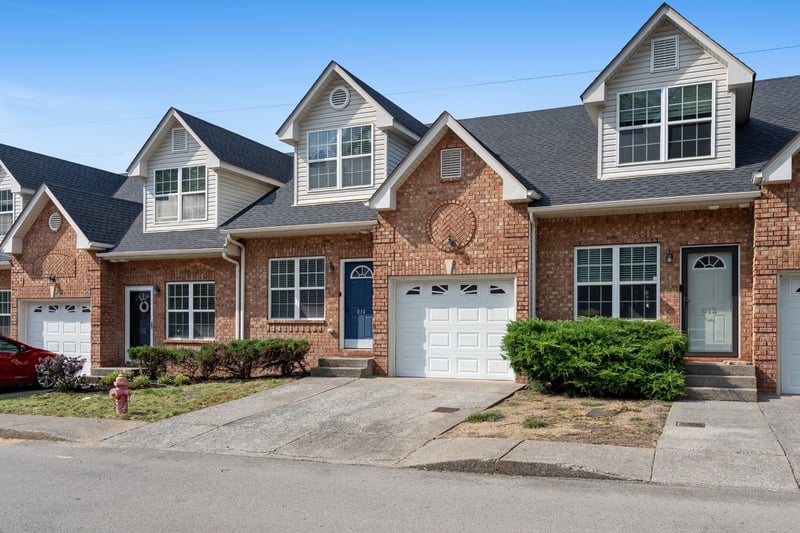 814 Spence Enclave Ln, Nashville, TN 37210
