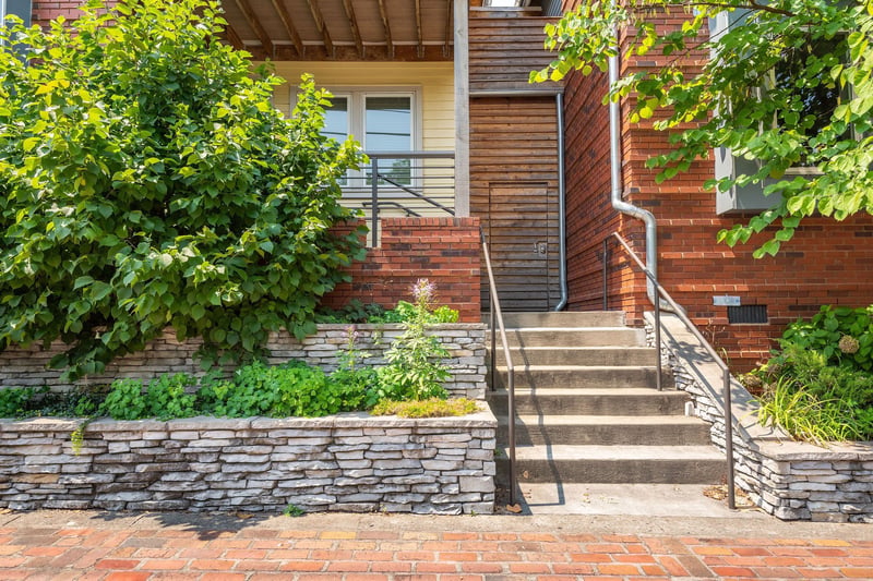 1325 5th Ave N #4, Nashville, TN 37208