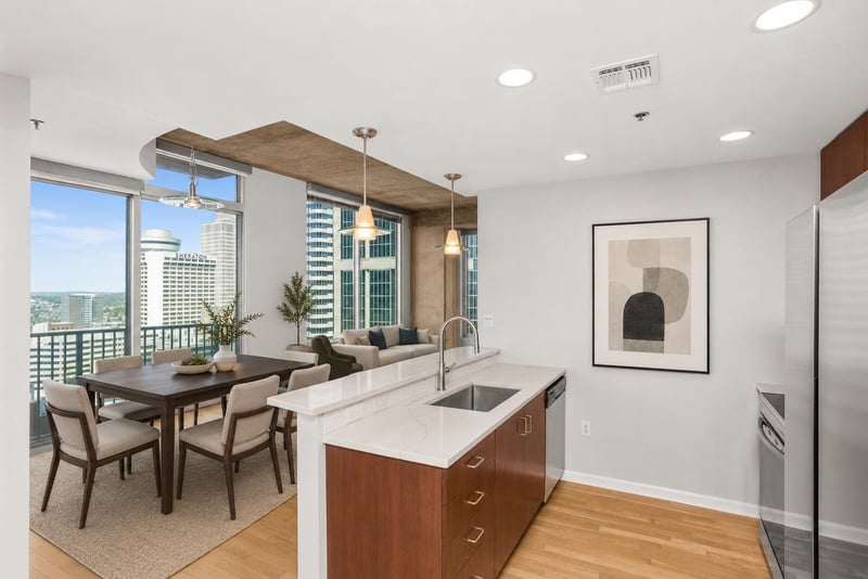 415 Church St #1702, Nashville, TN 37219