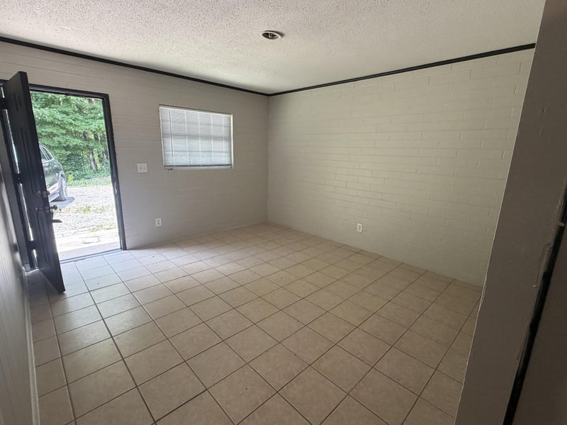 1614 Waring Rd NW, Dalton, GA 30721