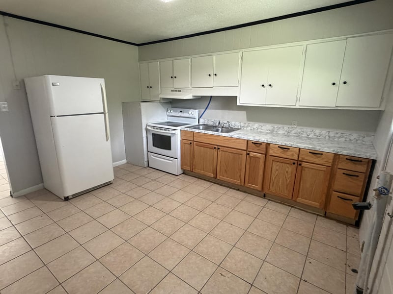 1614 Waring Rd NW, Dalton, GA 30721